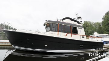 hyttivene hyttbåt targa 35 hifly black