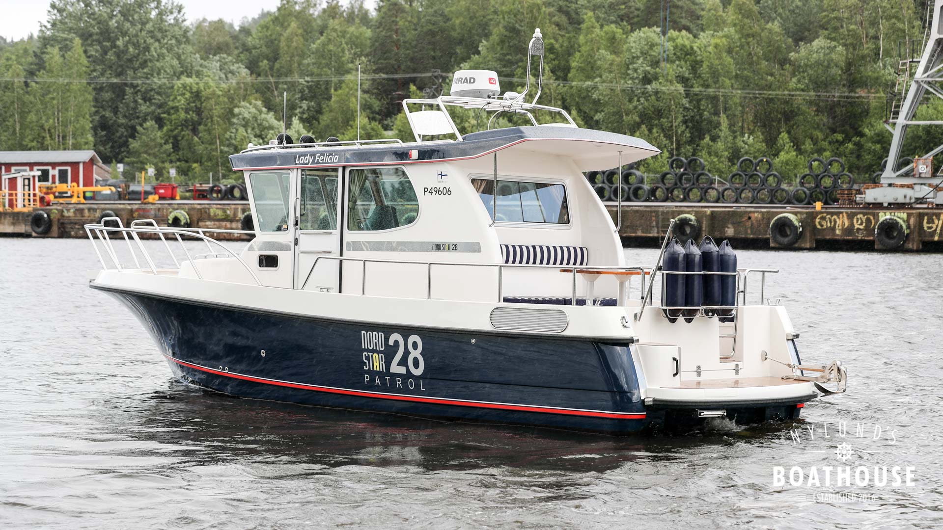 Nord Star 28 Patrol hyttbåt hyttivene